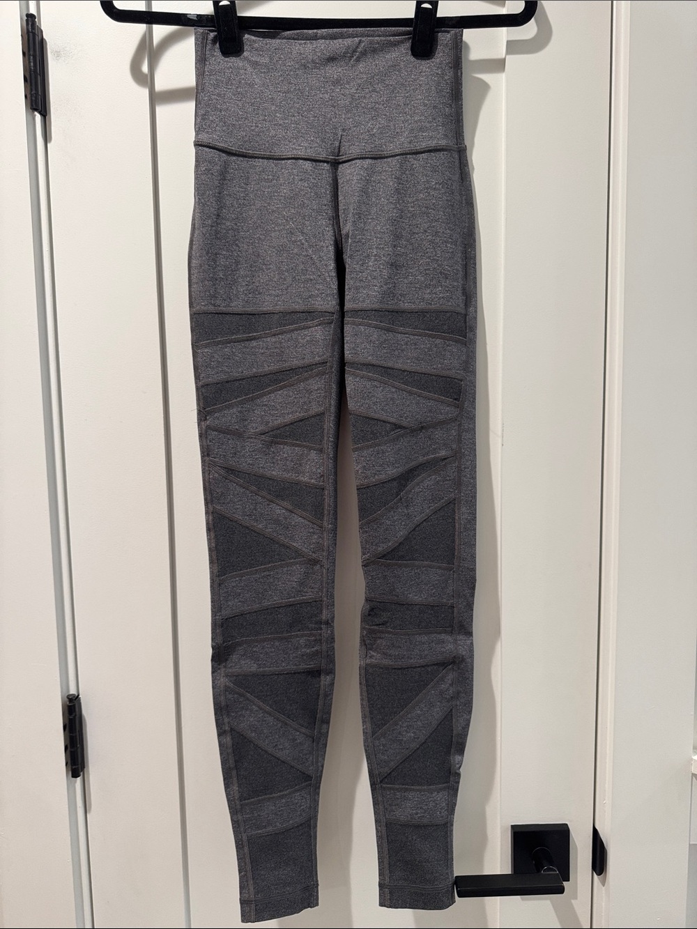 Gray High-Waist Seam Detail Leggings